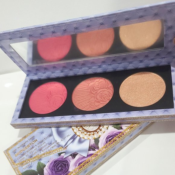 NIB ✅ Pat McGrath X Bridgerton Divine Blush + Glow Trio: Love at First Blush NIB - Picture 4 of 12